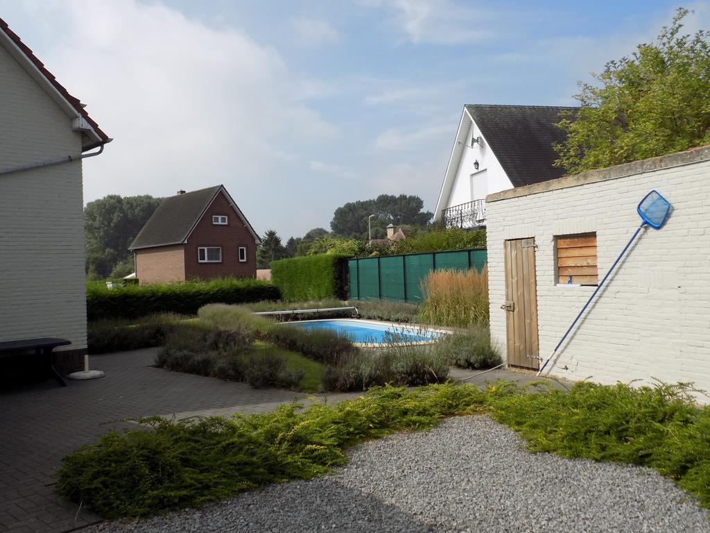 Villa Mooi Maasland Maaseik Ngoại thất bức ảnh